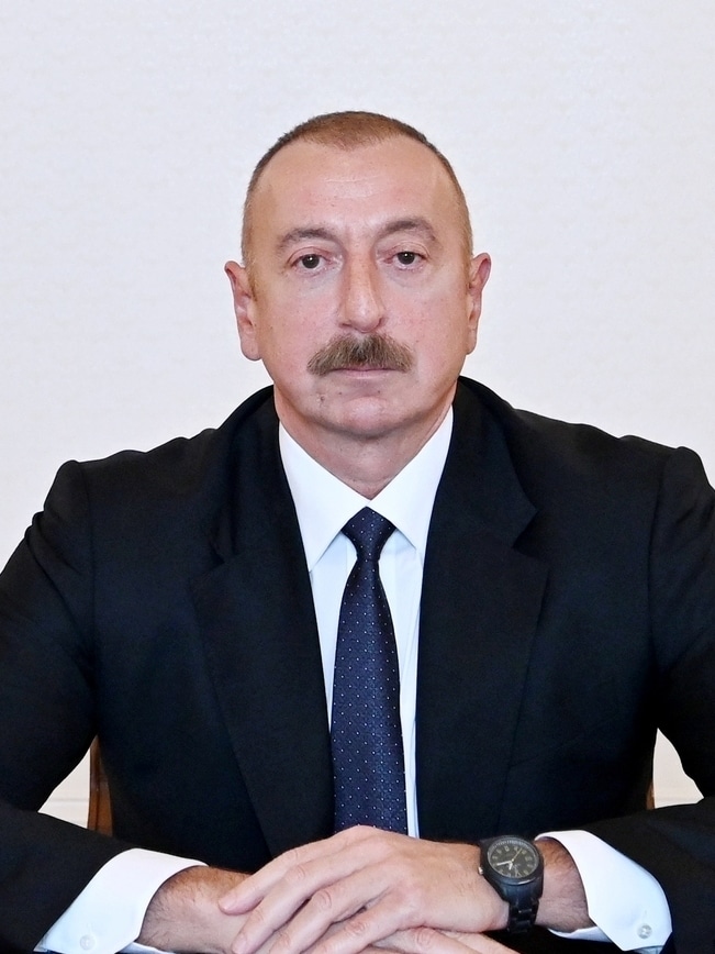 ilham aliyev was interviewed by euronews tv (cropped) (cropped)